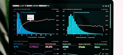 体育数据可视化分析沙盘 - 图表与地图展示球队数据